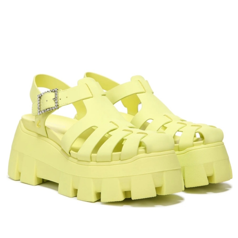 Circus Alyson platform fisherman sandals